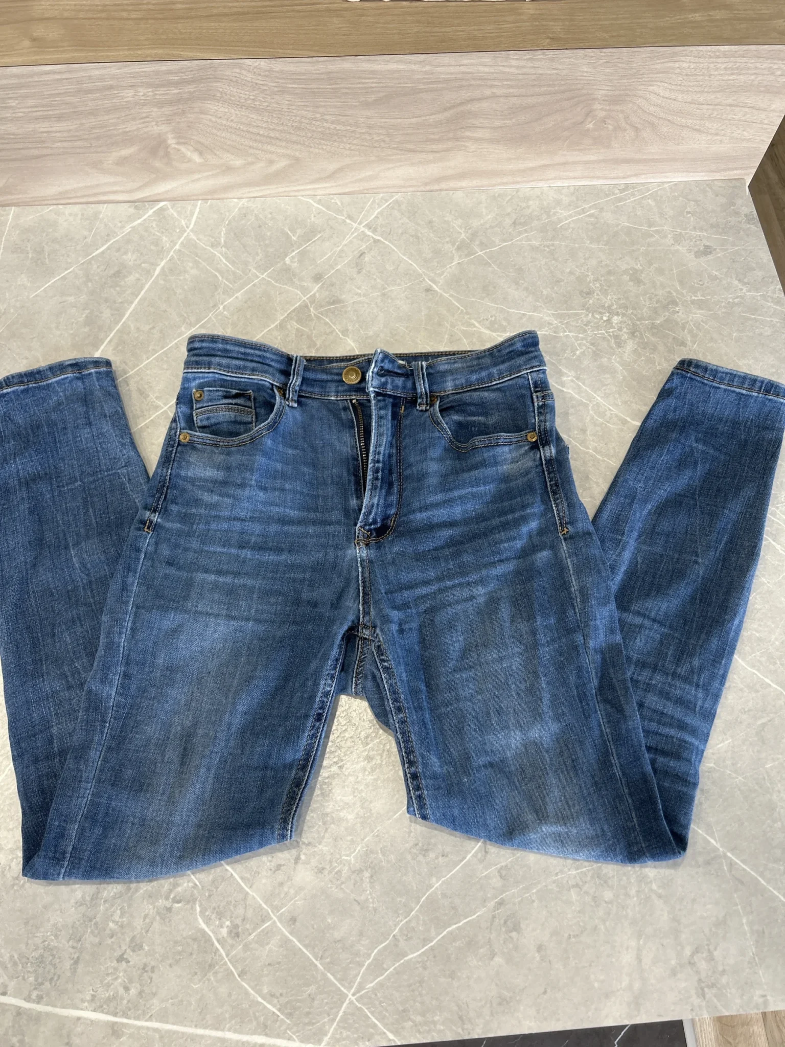 Featured image for Jeans Stradivarius