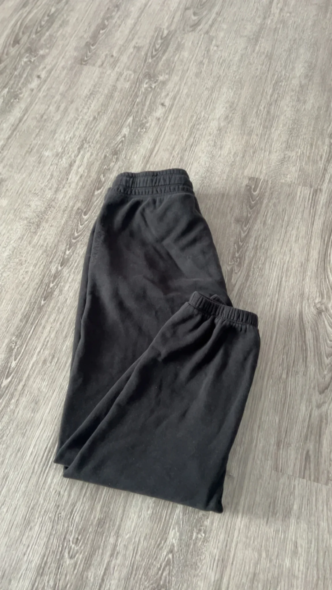 Featured image for Calvin Klein jogging