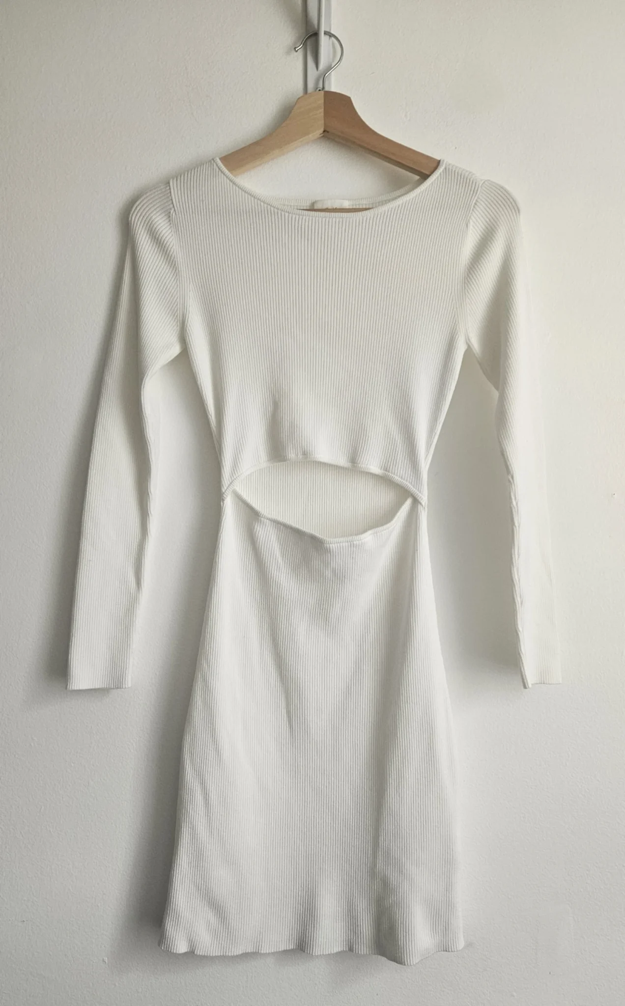 Image for 🌷Short openwork dress - Aritzia