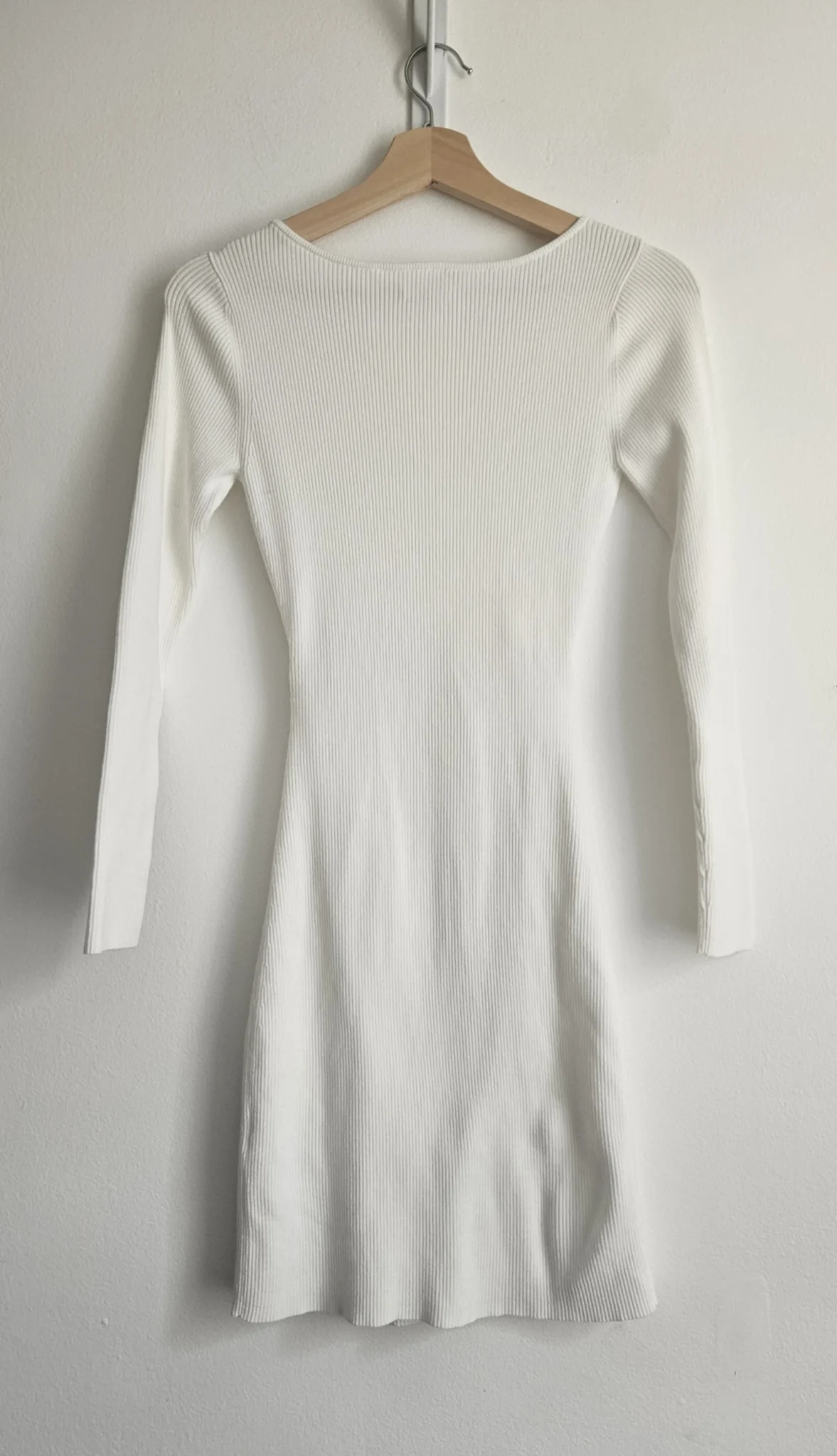 Image for 🌷Short openwork dress - Aritzia