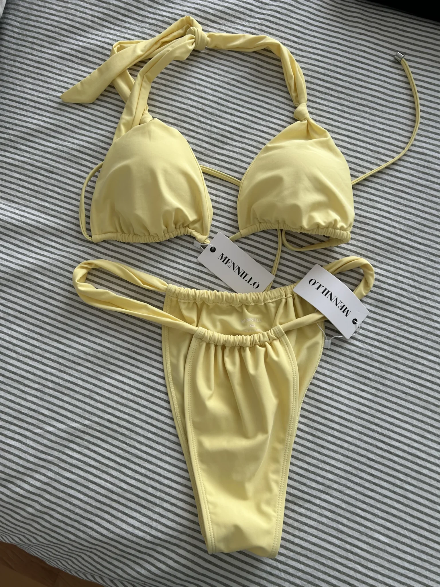 Featured image for Maillot de bain Mennillo