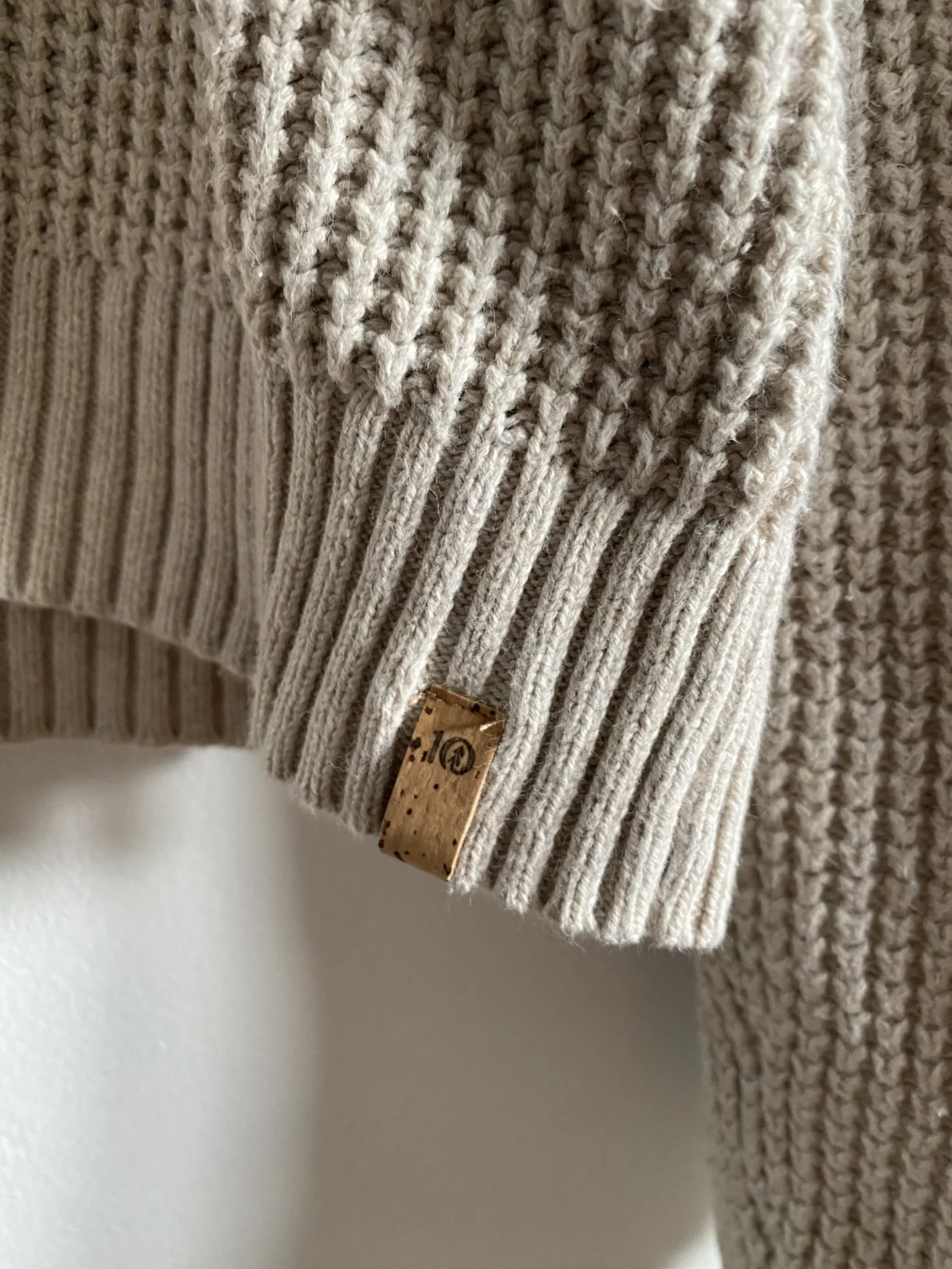 Image for Chandail beige coton biologique Tentree