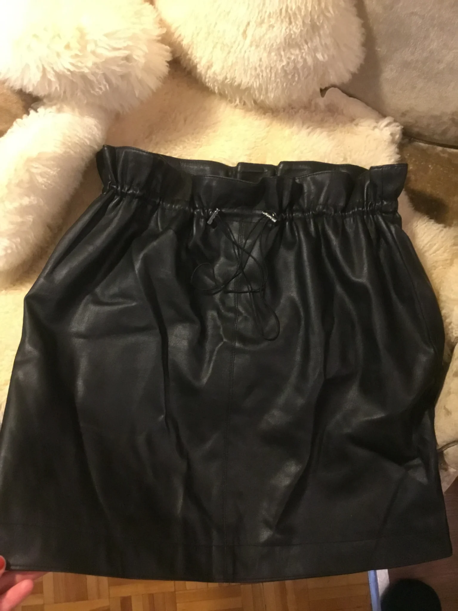 Featured image for Jupe noir effet cuir 12ans