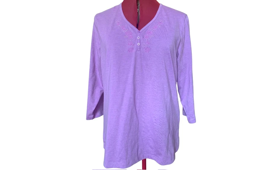 Featured image for Allison Daley | Haut Henley brodé pour femme - Taille Médium