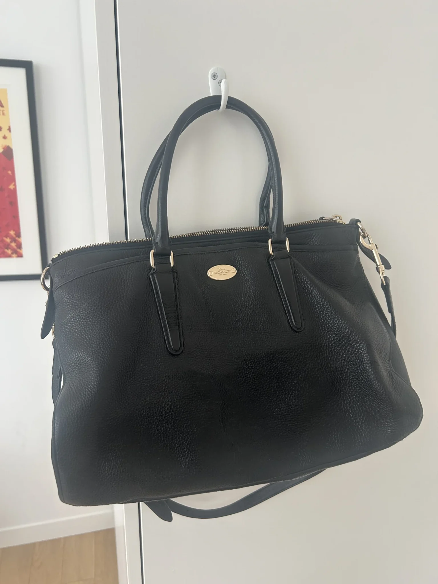 Featured image for Sac à main en cuir noir Coach