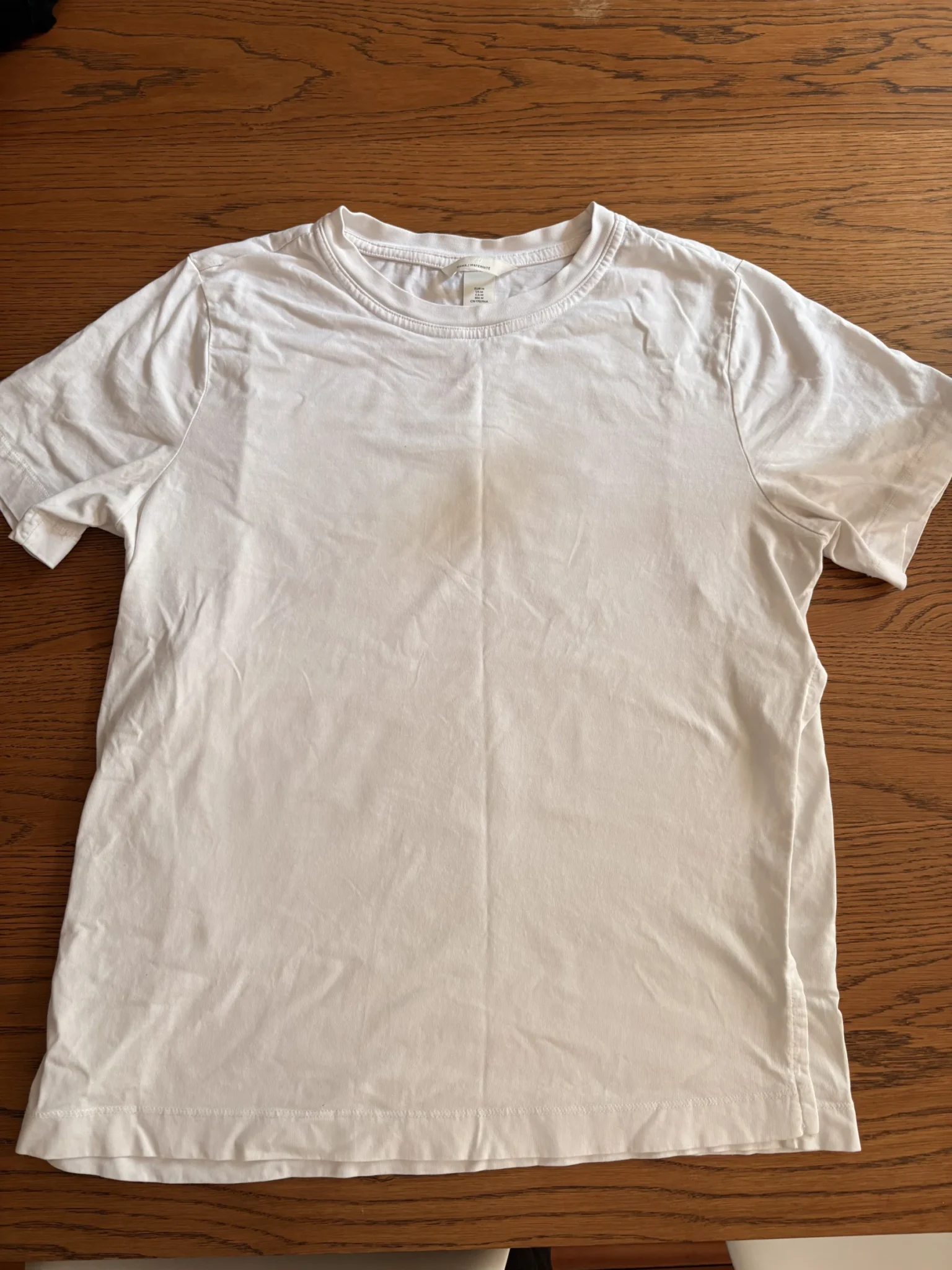 Image for Lot de 2 T-shirts d’allaitement (noir et blanc)