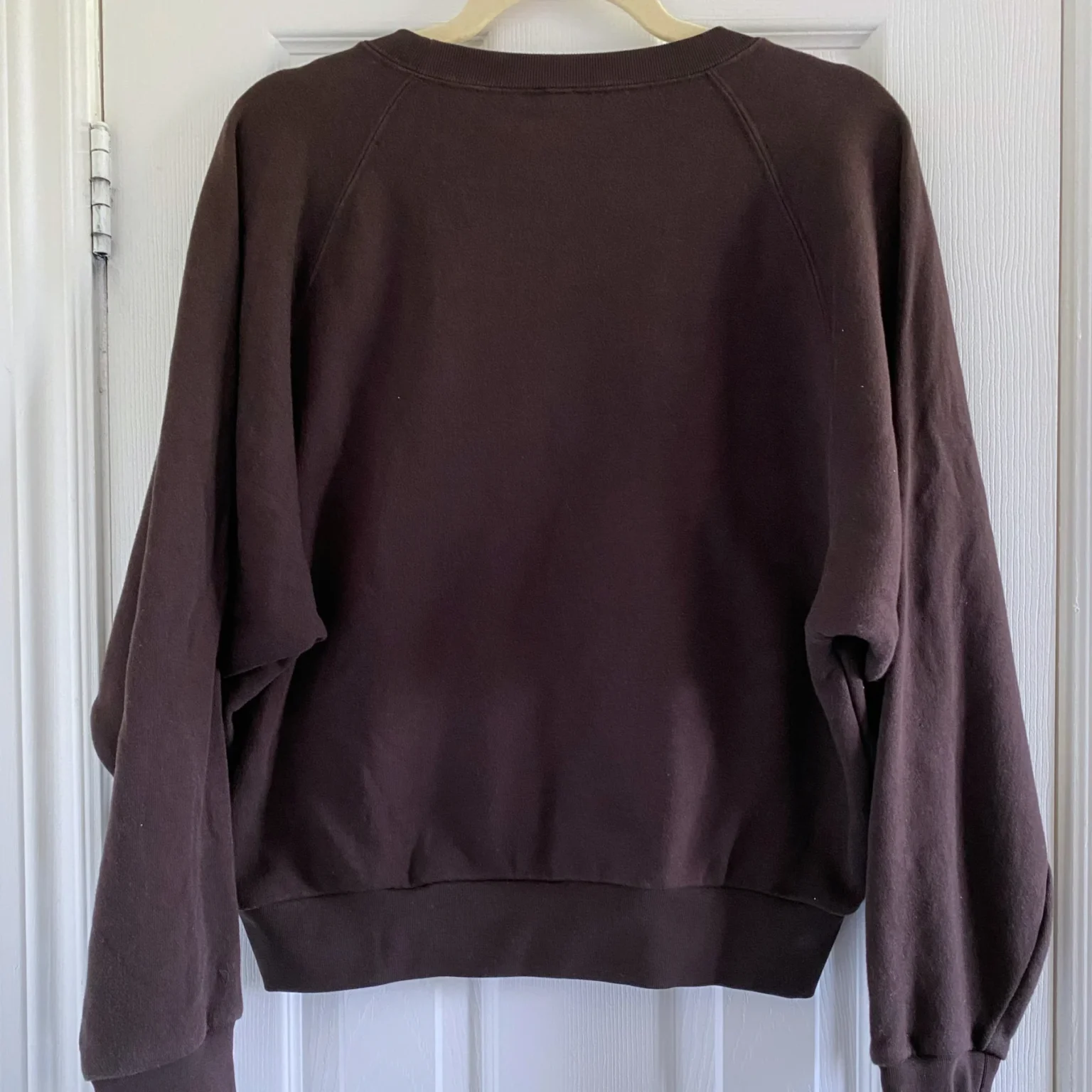 Image for Crewneck chocolat Uniqlo