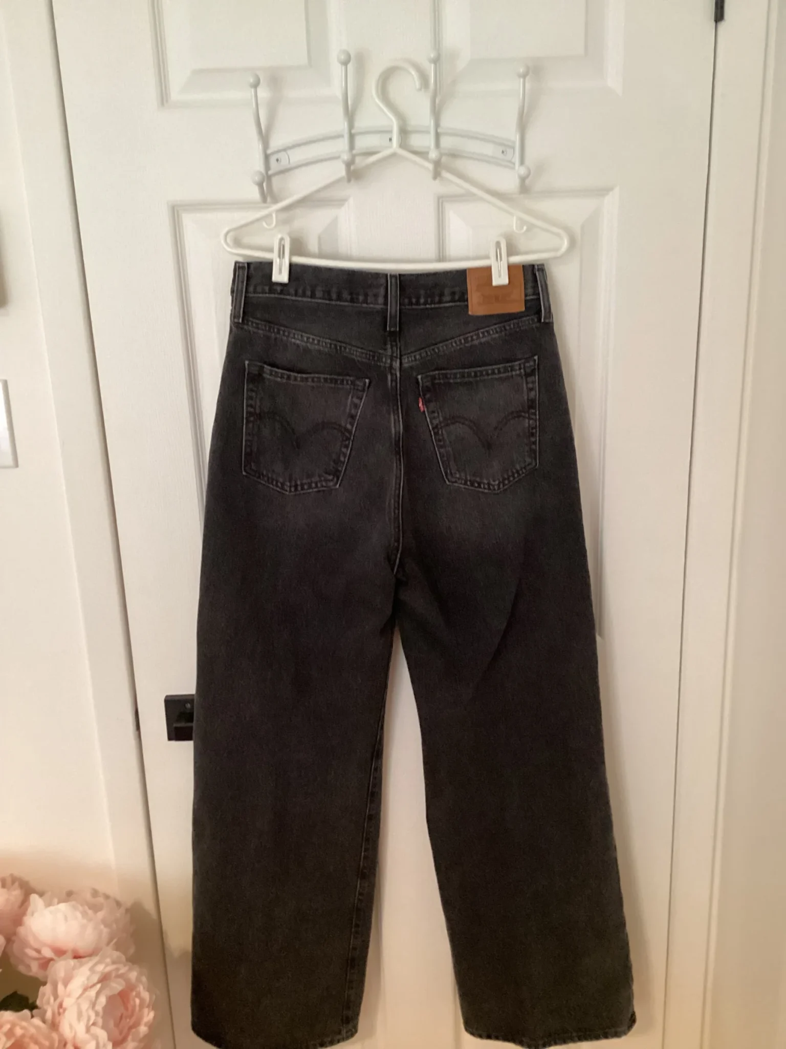 Image for Lévis black wide-leg jeans