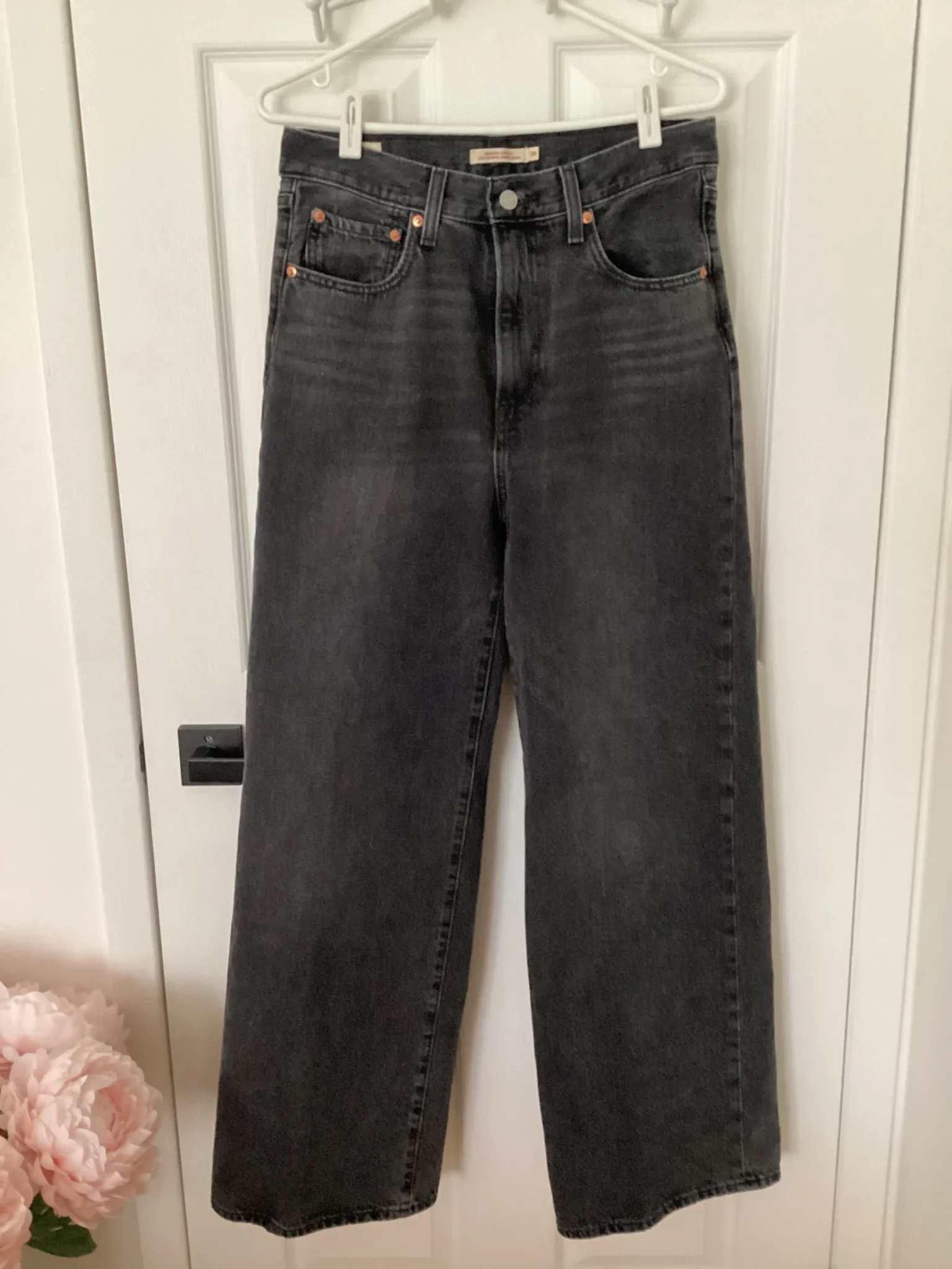 Image for Lévis black wide-leg jeans