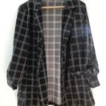 Featured thumbnail for Veste à carreaux très fine / blouse ouverte en taille S - Sirenes