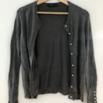 Featured thumbnail for Gilet Zara gris très doux - Taille S