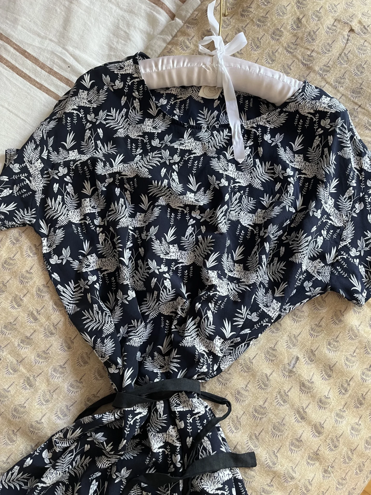 Featured image for Robe en soie Des Petits Hauts