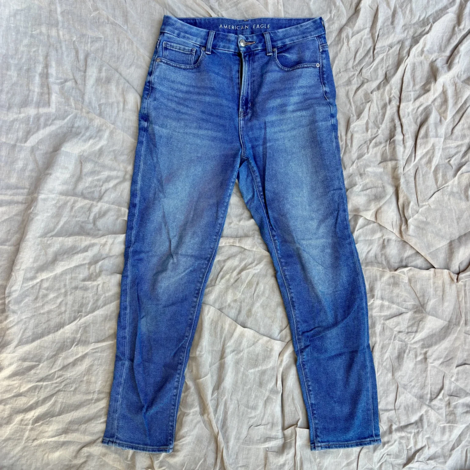 Featured image for Curvy High Rise Mom Jeans