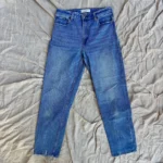 Featured thumbnail for Curve Love High Rise Mom Jeans (Size 6/28)