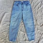 Featured thumbnail for Curve Love High Rise 80s Mom Jeans (Size 8/29)