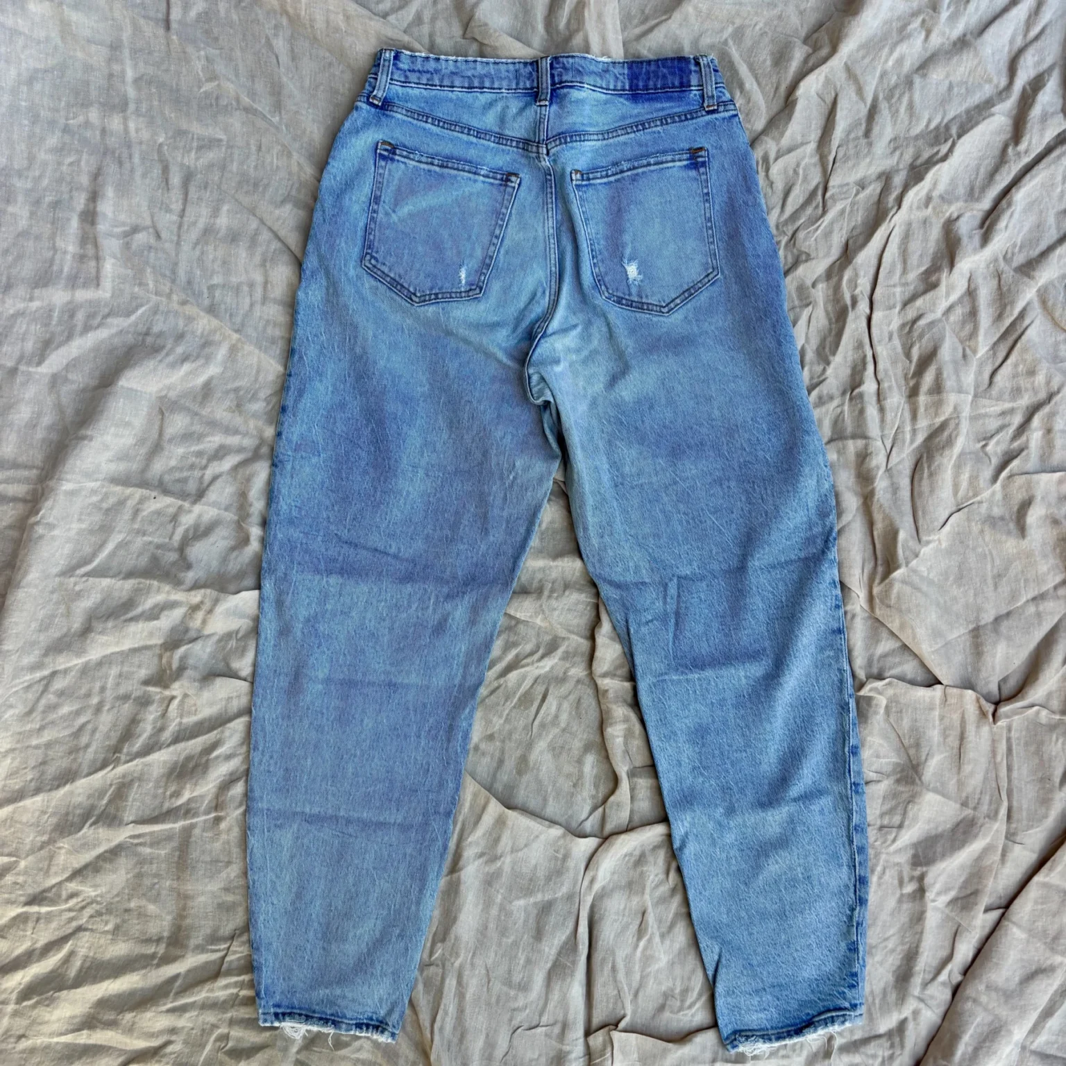 Image for Curve Love High Rise 80s Mom Jeans (Size 8/29)