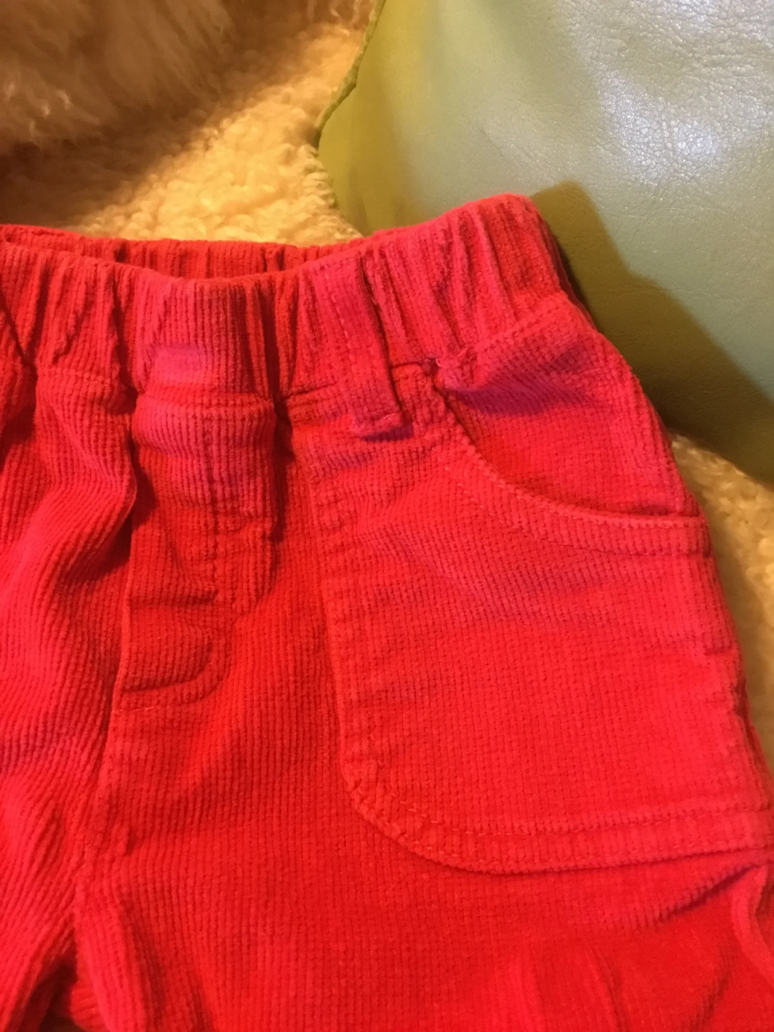 Image for Beau pantalon corduroy fillette 9 mois