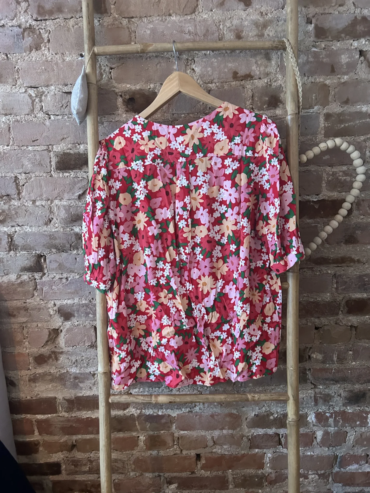 Image for Chemise des petits hauts