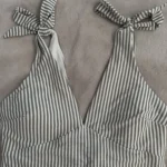 Thumbnail for Maillot 1 pièce , raye blanc et vert sauge