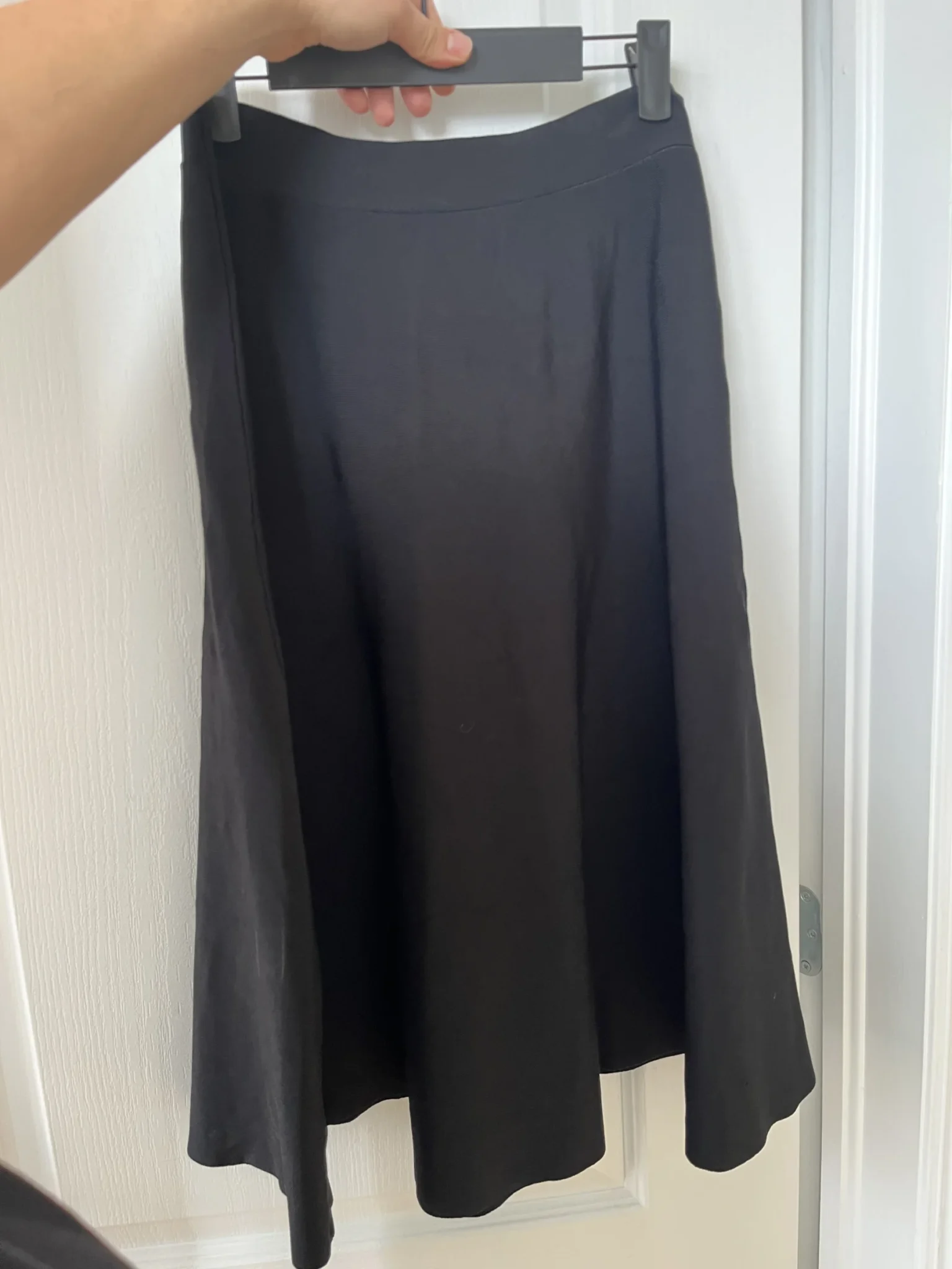 Image for MaxAzria BCBG knitted skirt in size M black
