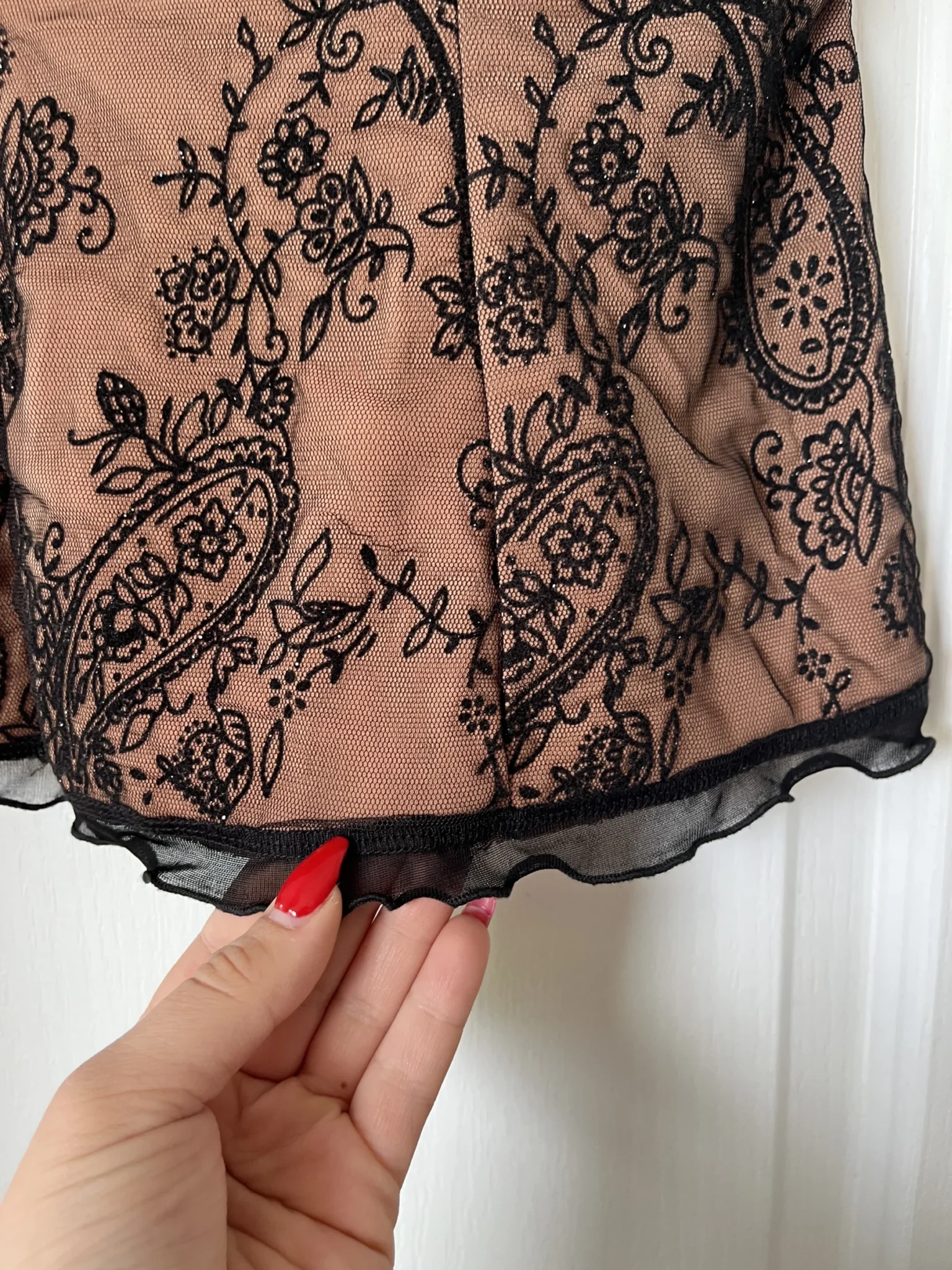 Image for Mélanie Lyne top with black lace and flesh-coloured lining, size M