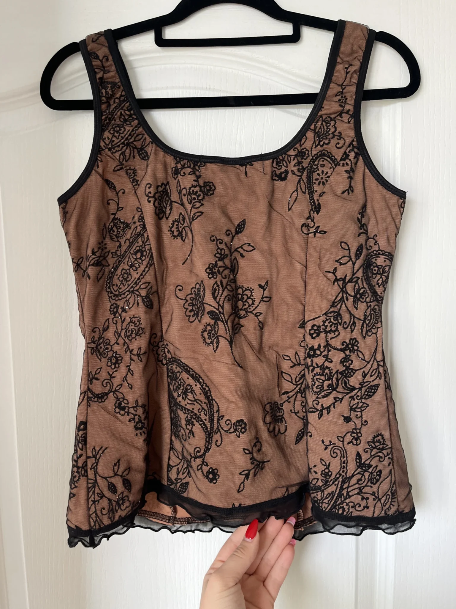 Image for Mélanie Lyne top with black lace and flesh-coloured lining, size M