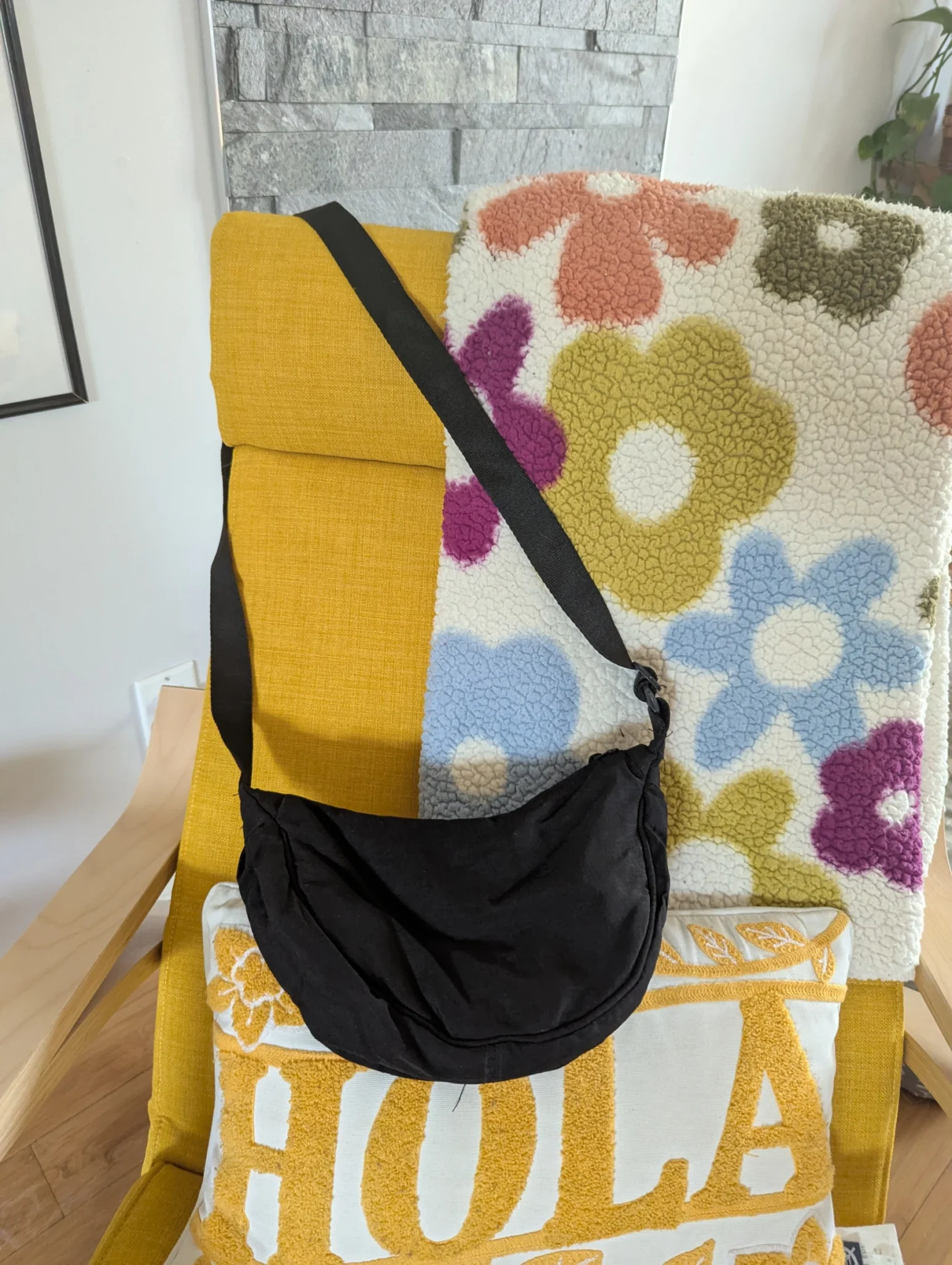 Featured image for Shoulder bag