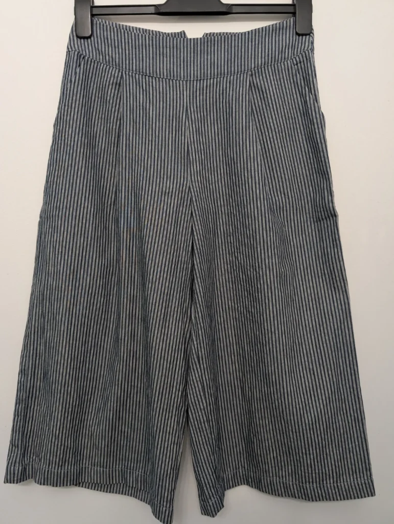 Featured image for Bermudas rayés Ève Lavoie