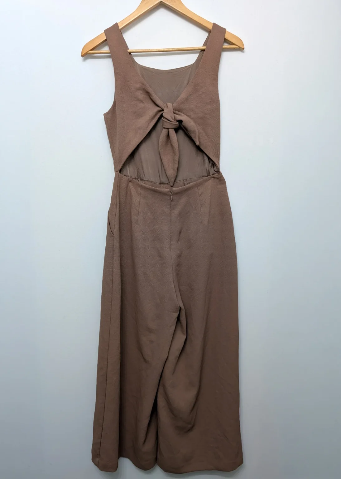 Image for Wilfred / Aritzia 3/4 Wide Leg Jumpsuit with Tie Back