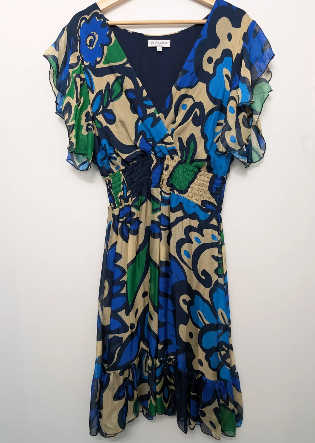 Featured image for Robe fleurie Le Raganne, fabriquée en Italie