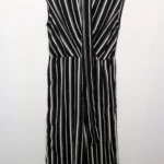 Featured thumbnail for Jumpsuit rayé chic et tendance