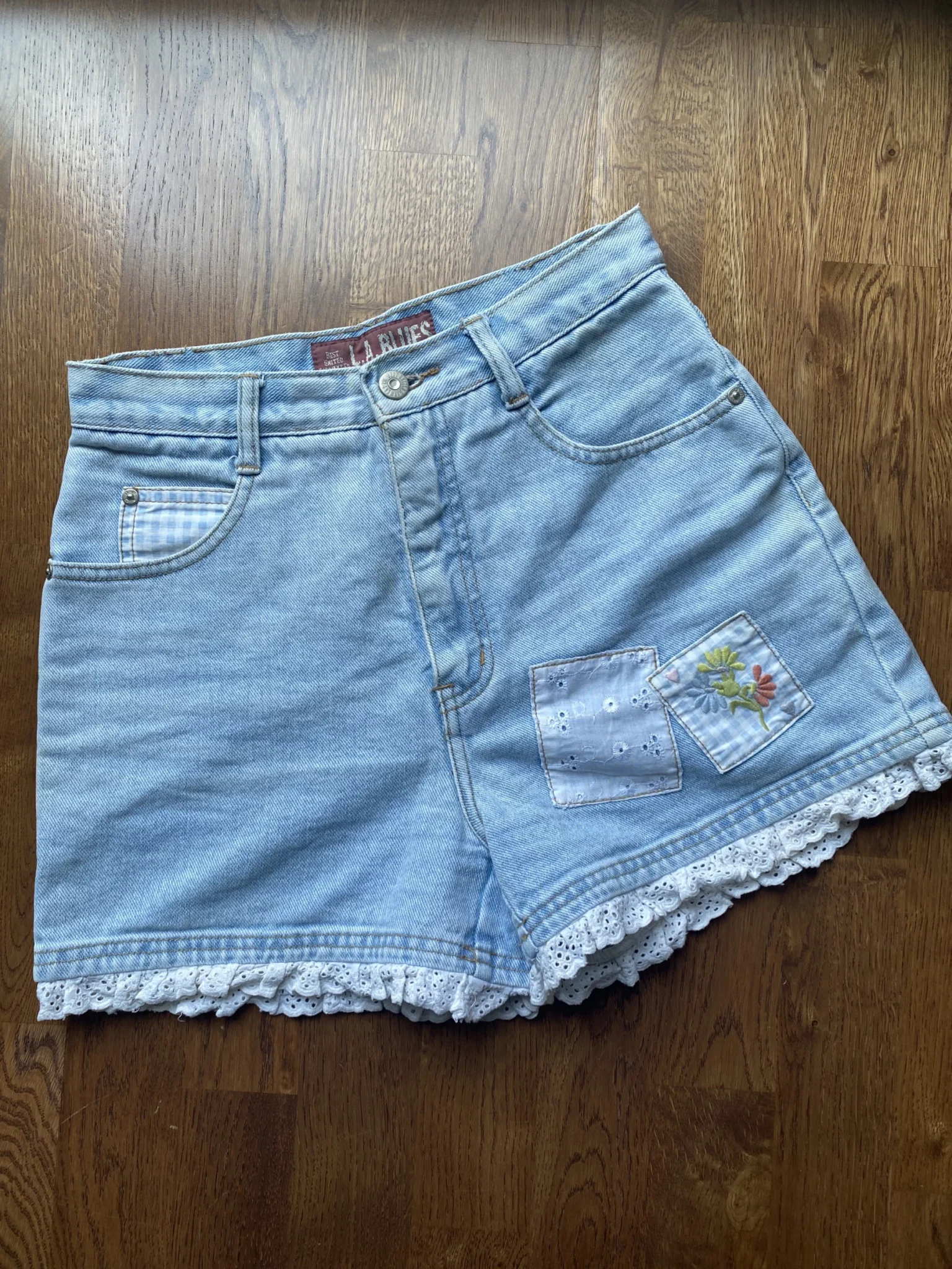 Featured image for Short en jean vintage