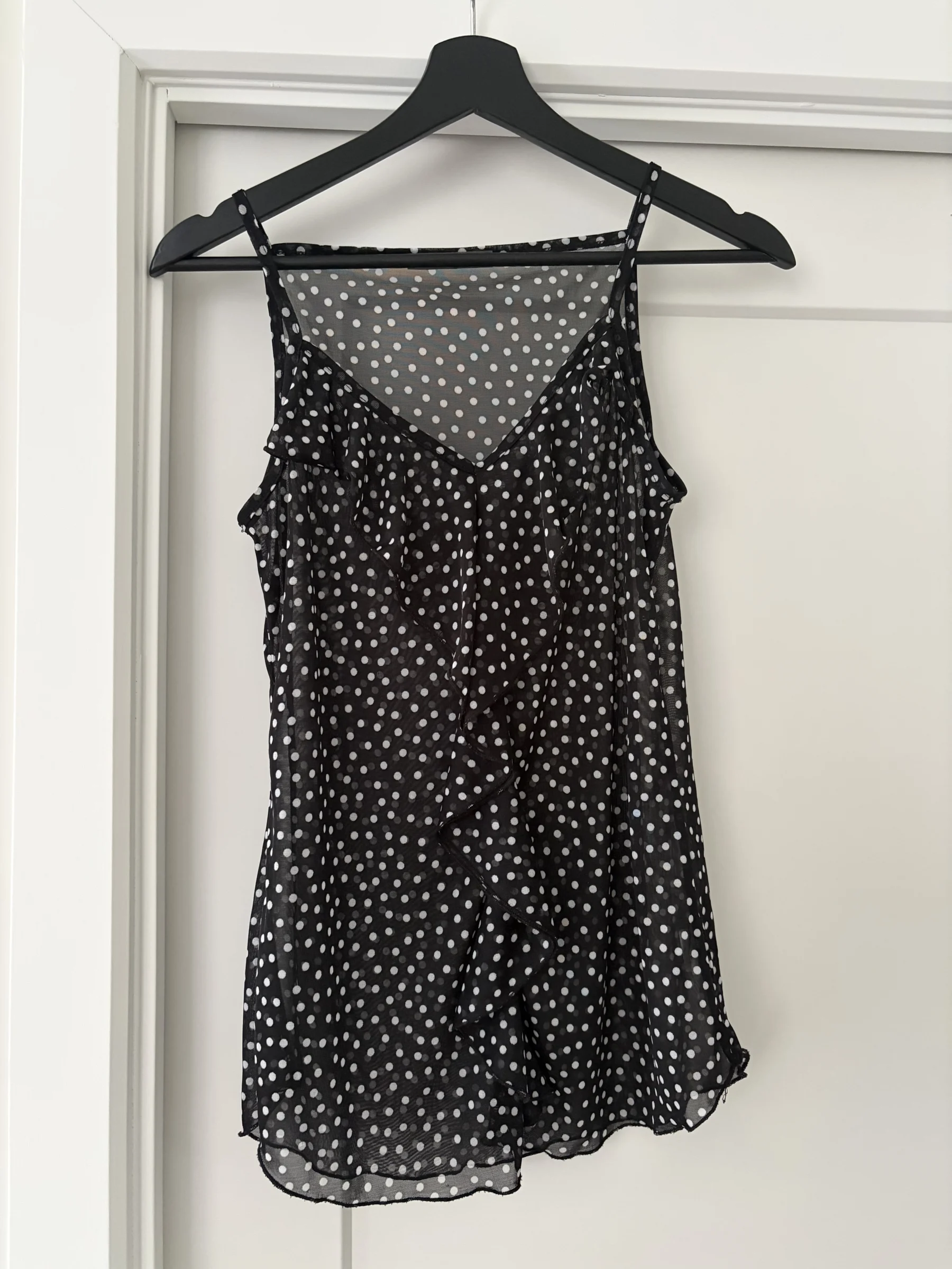 Camisole noire à pois diaphane Smart Set seconde main