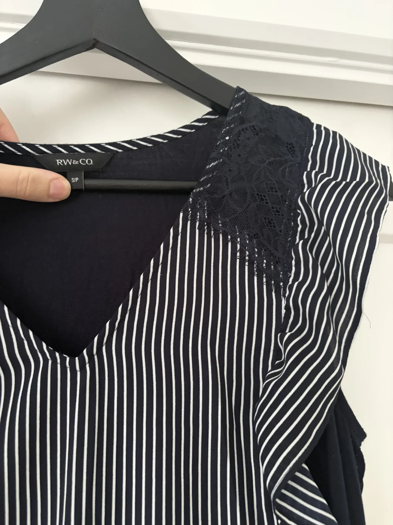 Image for Short-sleeved top with lace detail