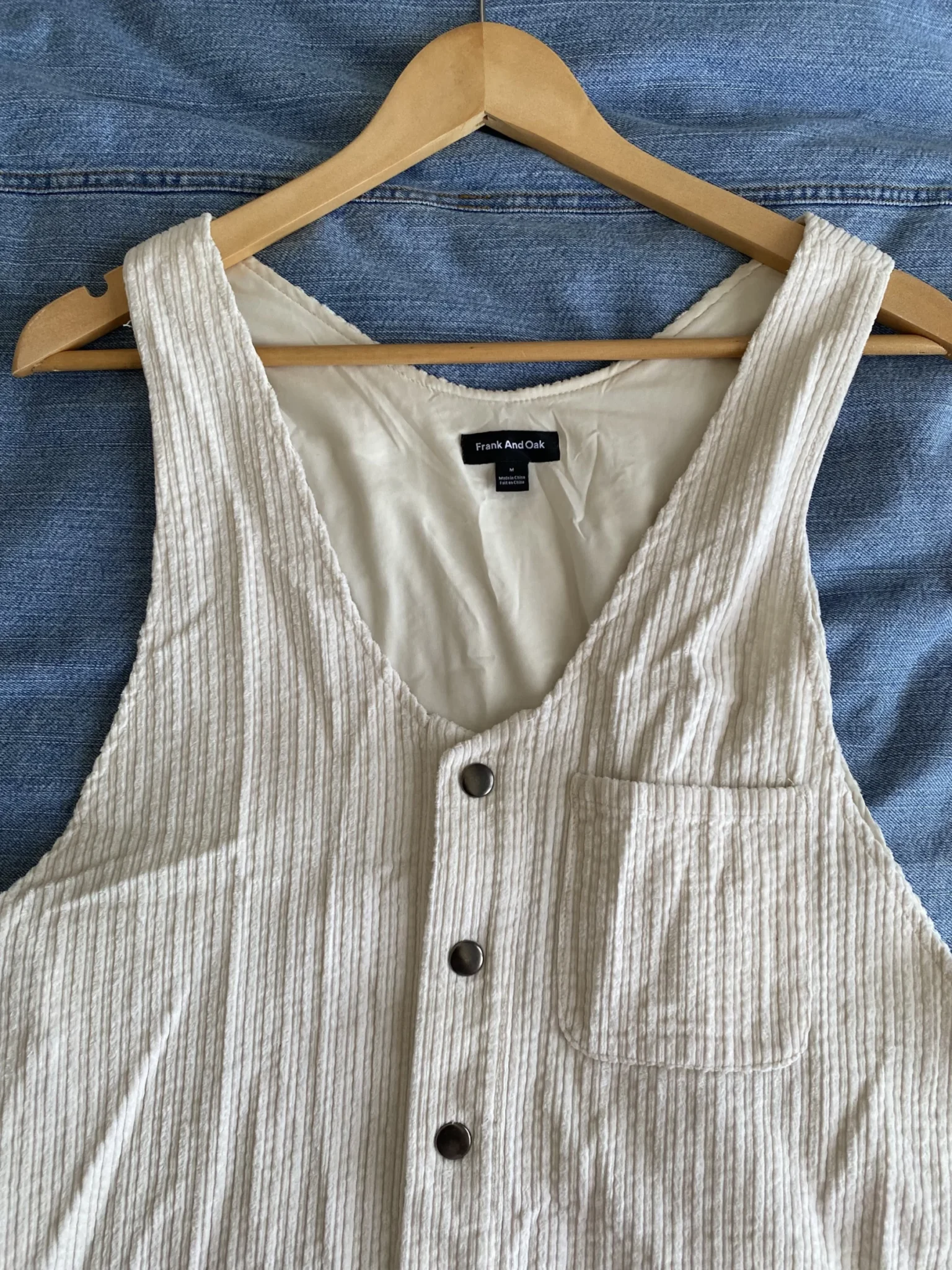 Featured image for Robe salopette Frank and Oak