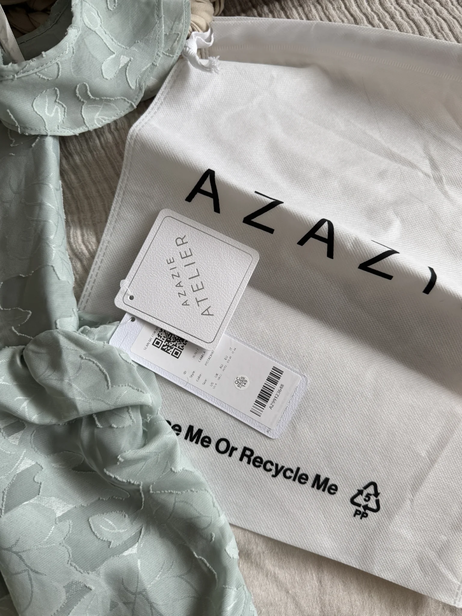 Image for New green/pistachio midi-length dress (Azazie)
