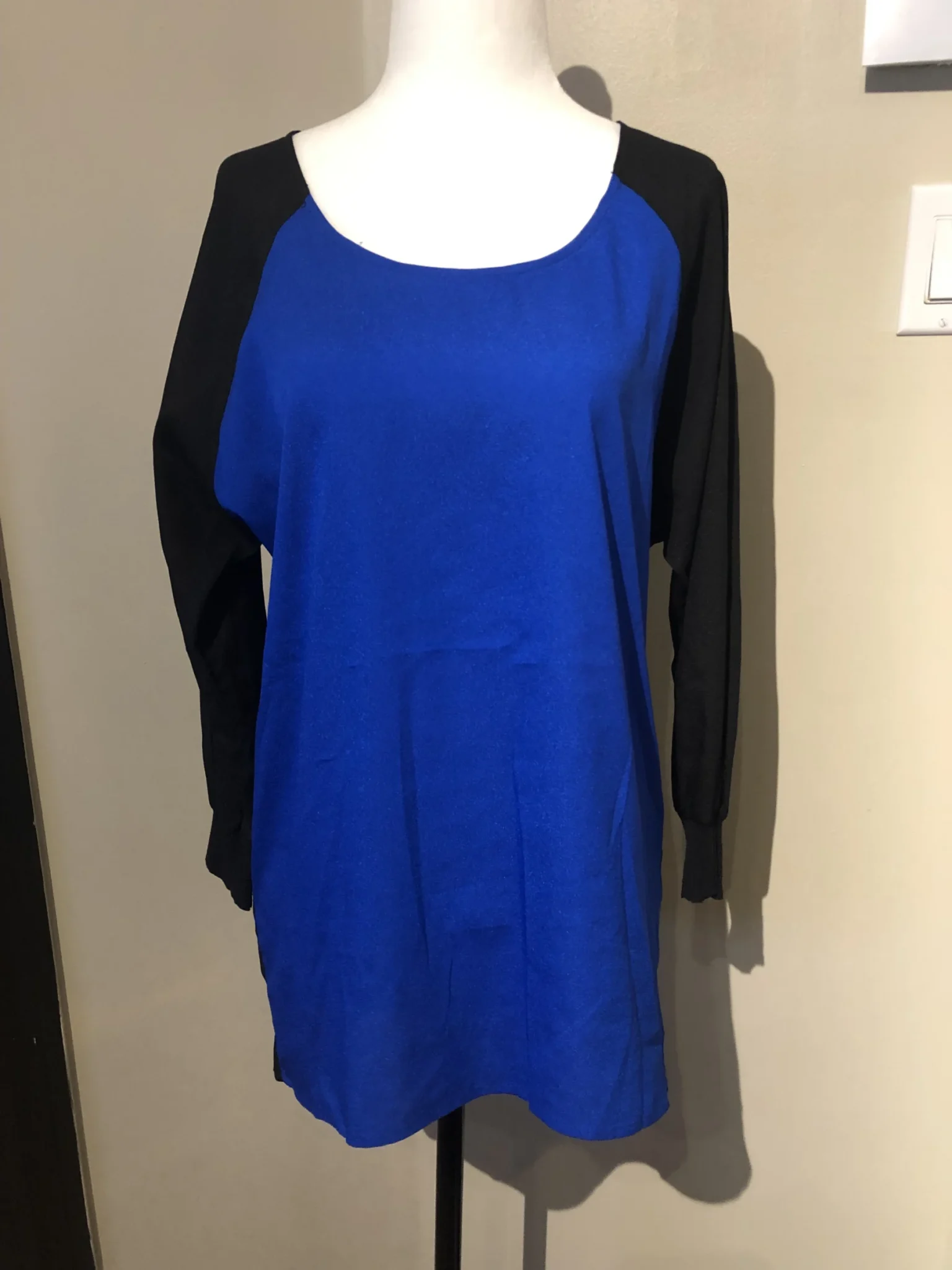 Featured image for Blouse Calvin Klein taille S