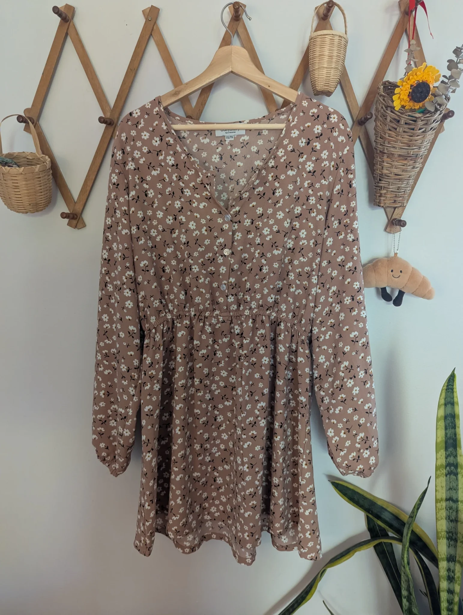 Featured image for dailystory dress