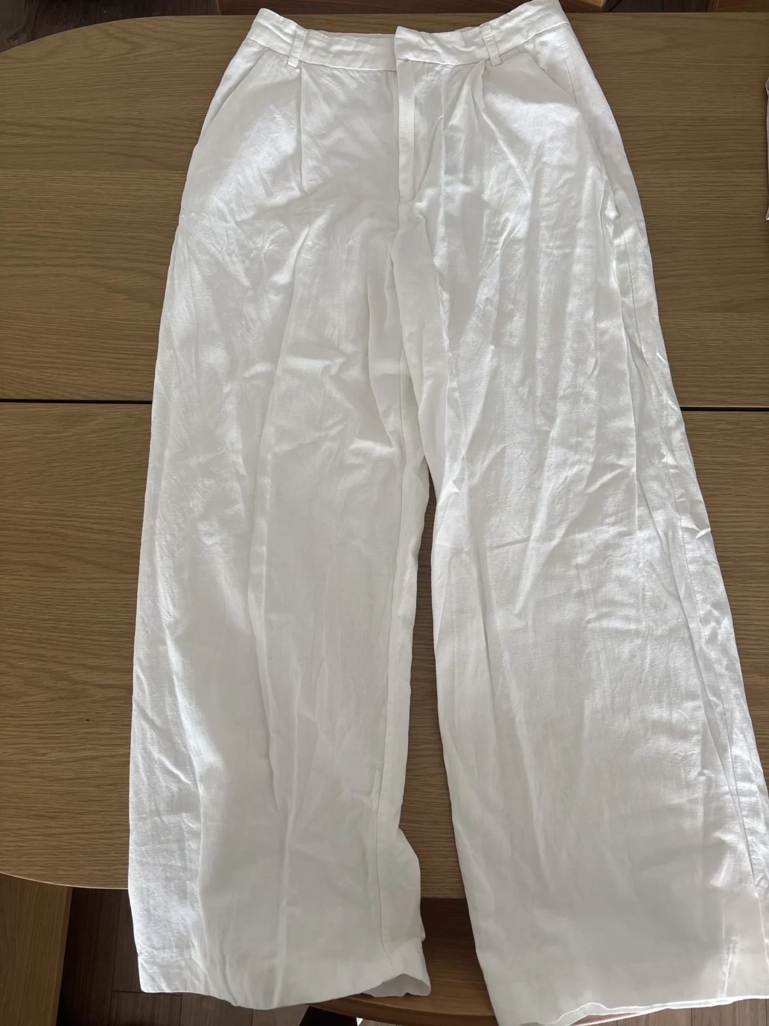 Featured image for Trousers 54% viscose 23% linen 23% cotton