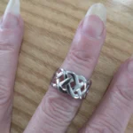 Featured thumbnail for Bague Rachel par Tocara