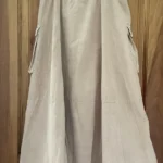 Thumbnail for Jupe cargo beige à poches latérales et empiècements de tissus