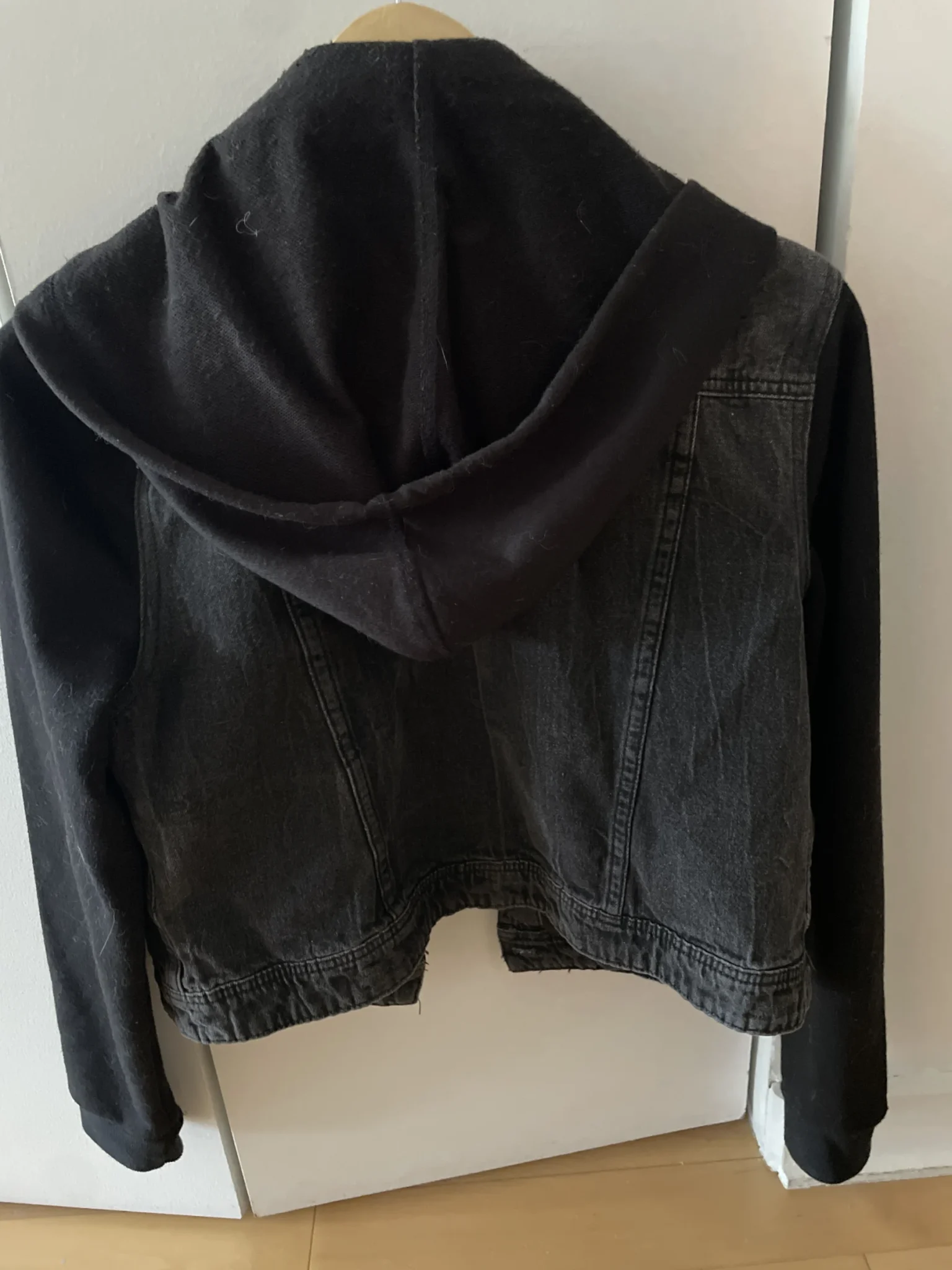 Image for Veste en jean noire à capuche de marque Streetwear Society