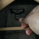 Thumbnail for Veste en jean noire à capuche de marque Streetwear Society
