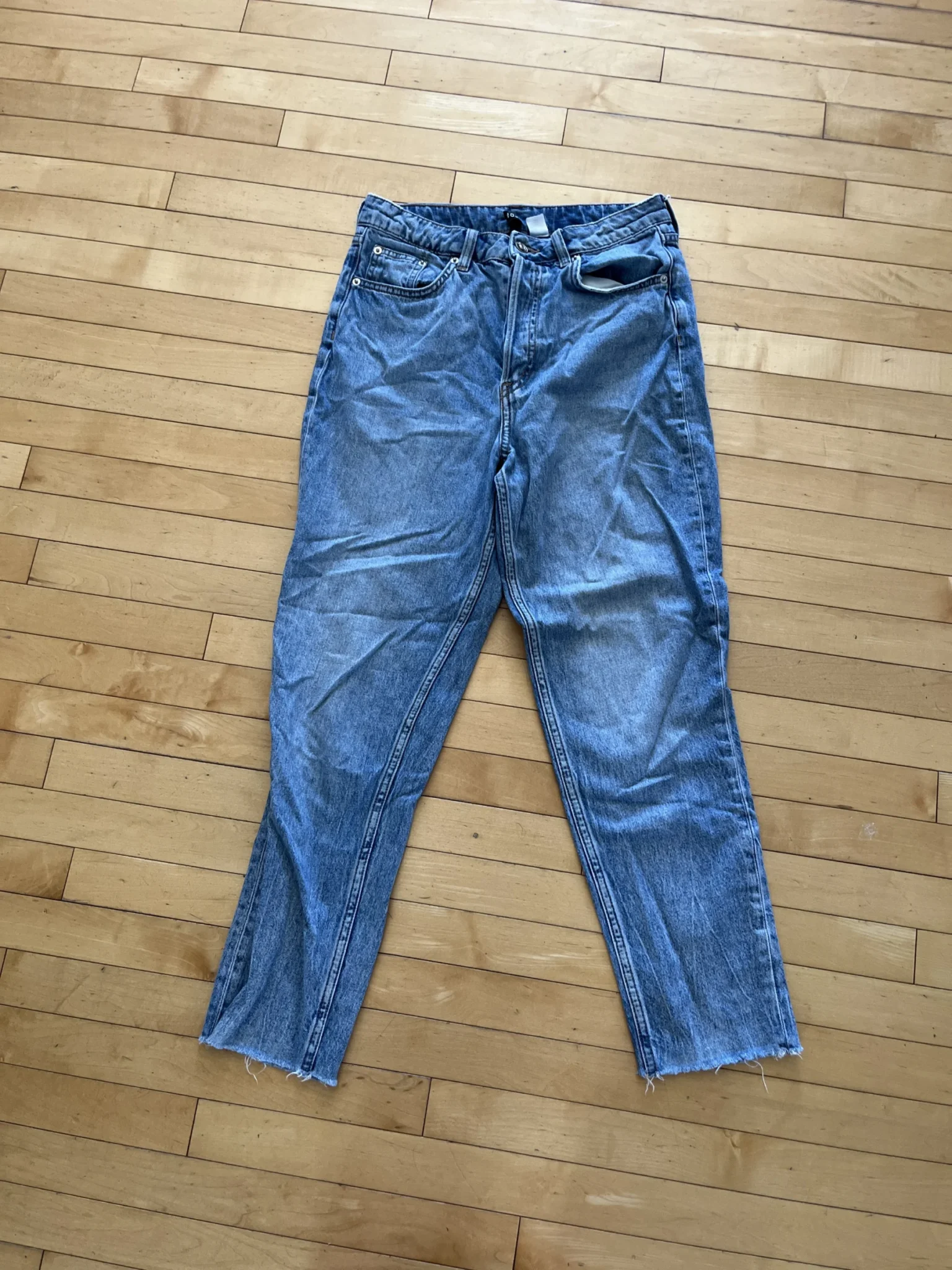 Featured image for Jeans
