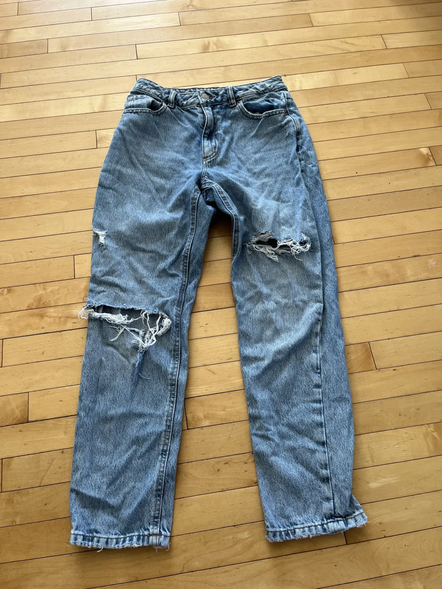 Featured image for Jeans