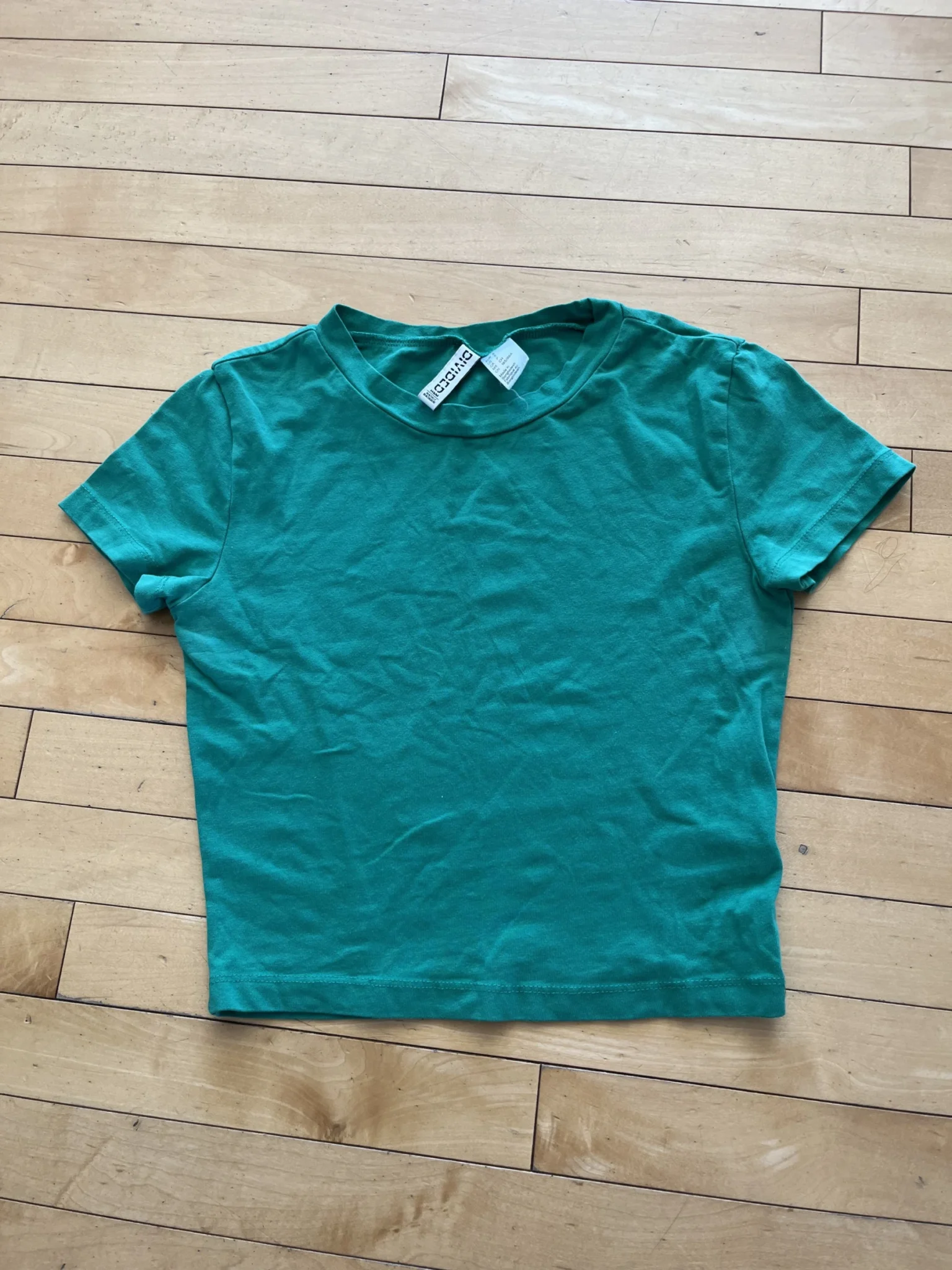 Featured image for T-shirt court