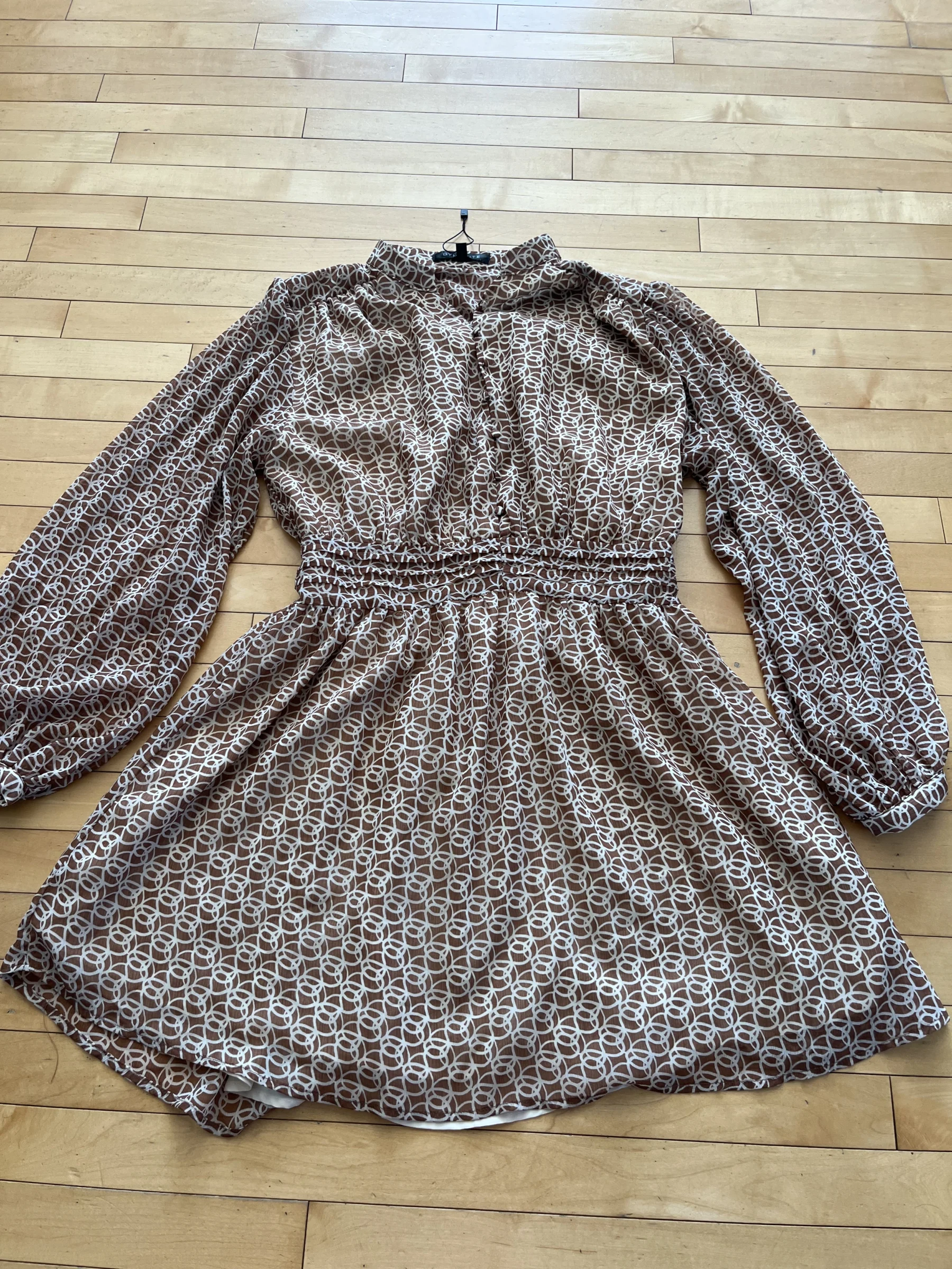 Robe Dynamite seconde main