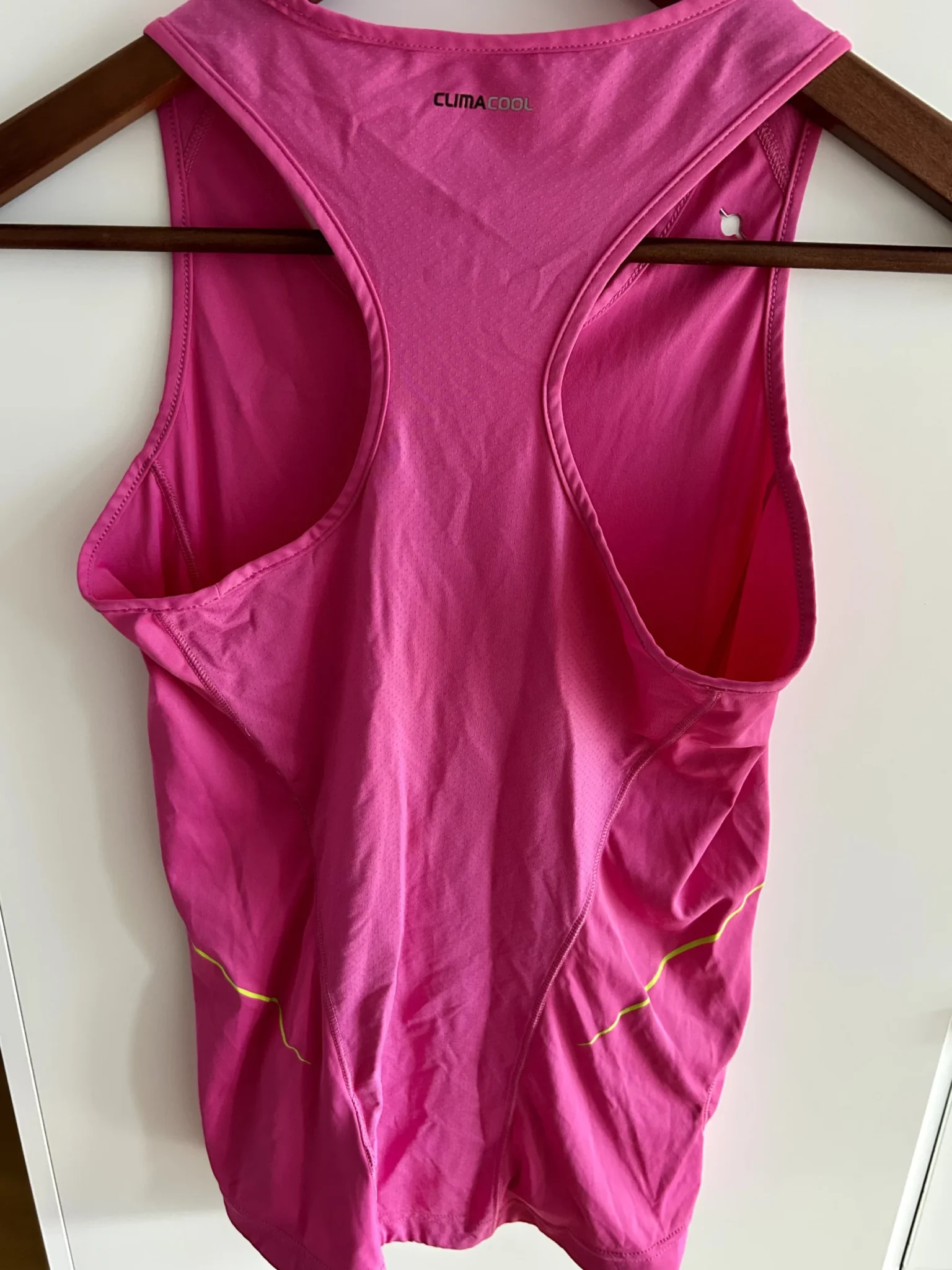 Image for Adidas Haut de sport rose fushia