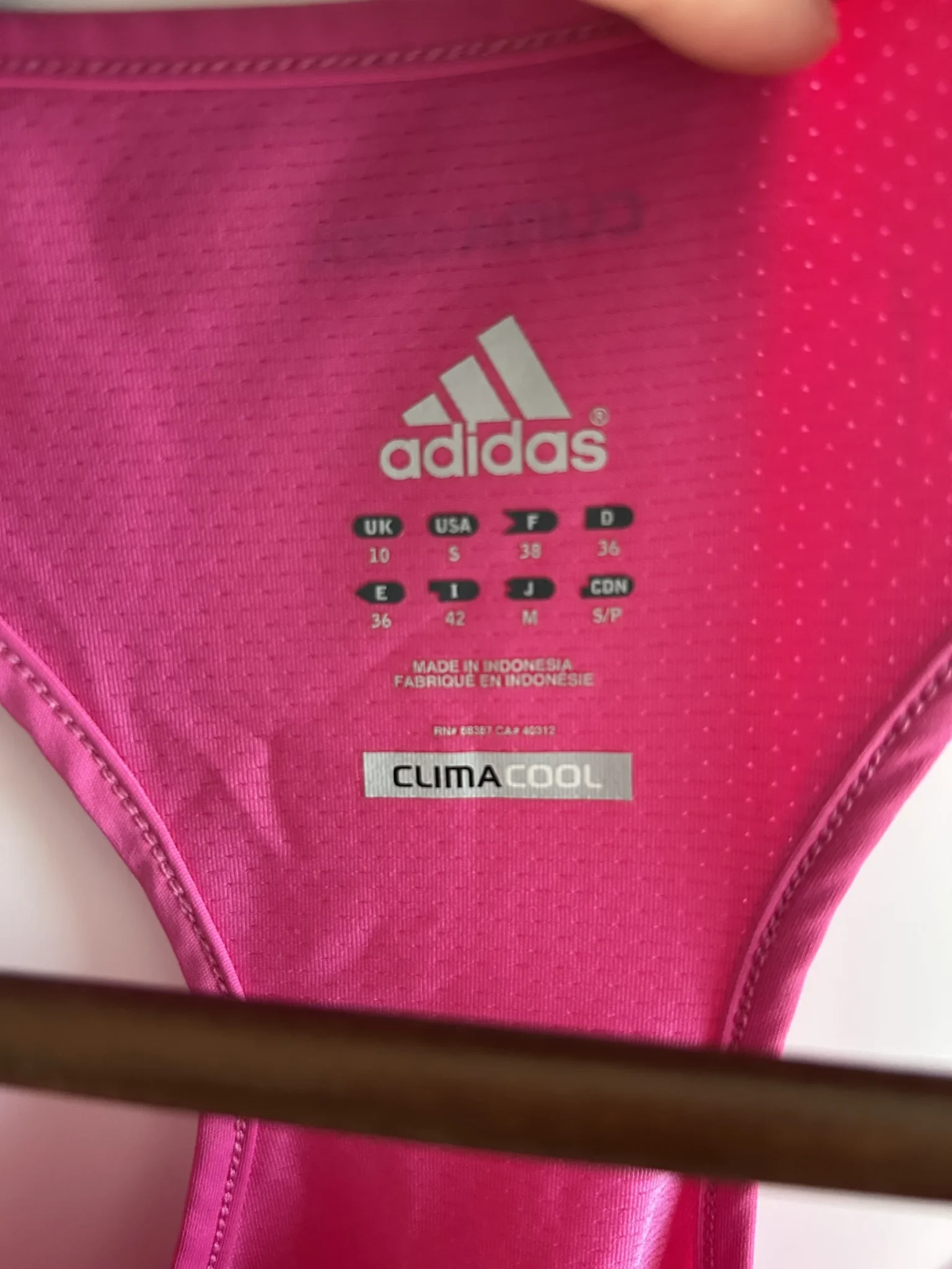 Image for Adidas Haut de sport rose fushia