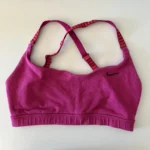 Featured thumbnail for Brassière Nike Fushia